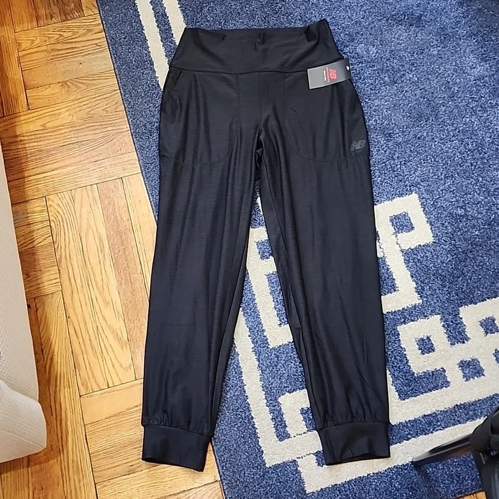 NWT New Balance Women's Spacedye Pants - Picture 3 of 7
